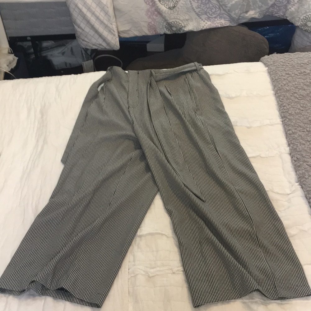 Forever21 checkered Pants